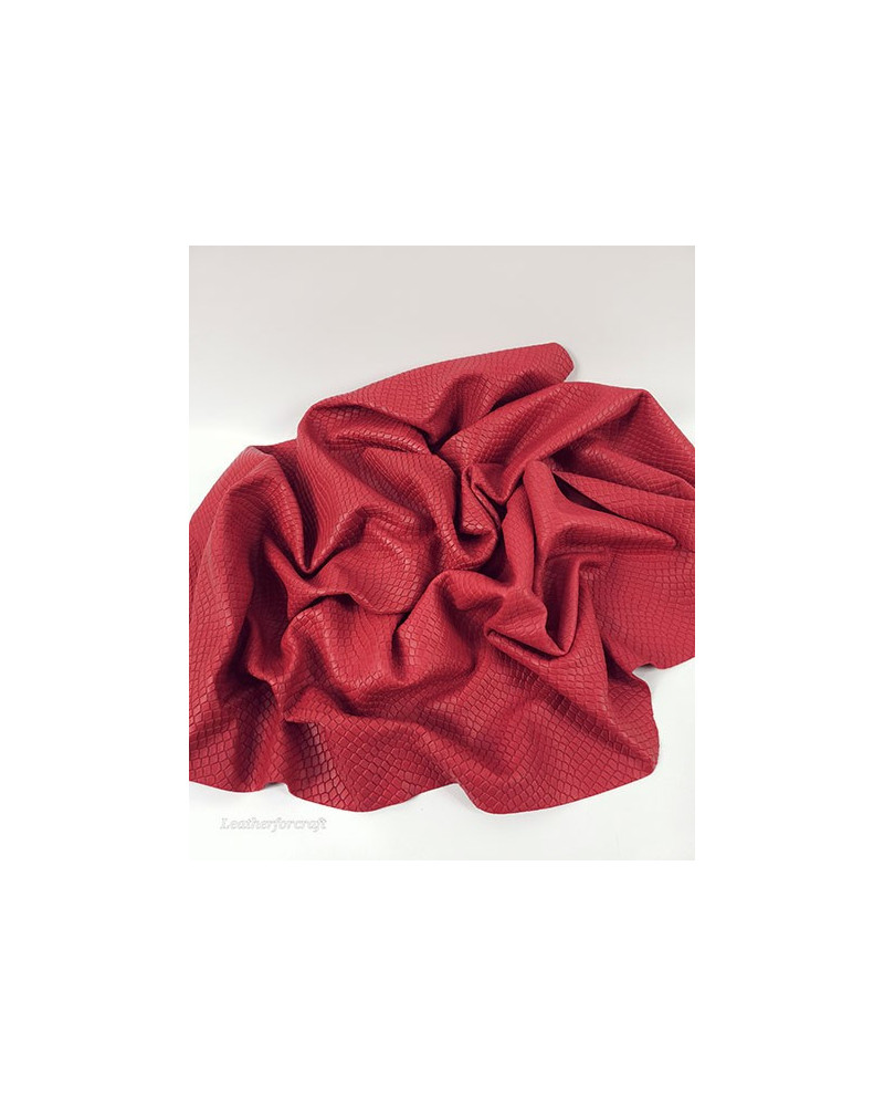 Scarlet Garda Embossed Luxurious Round Natural Soft