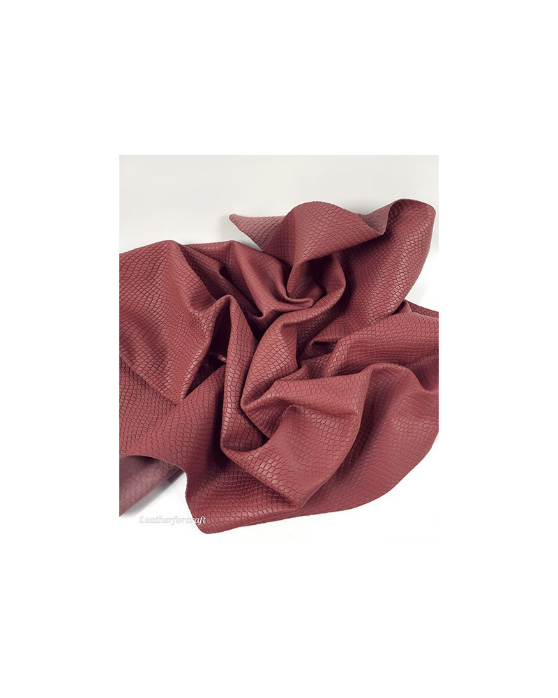 Whitered Rose Garda Embossed Luxurious Round Natural Soft