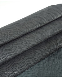 Pavement Garda Embossed Luxurious Round Natural Soft Leather