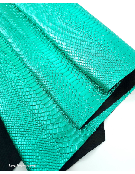 Green 7608 Metallic Anaconda Embossed Amazing Relief Snake 0Z 1988 Leather