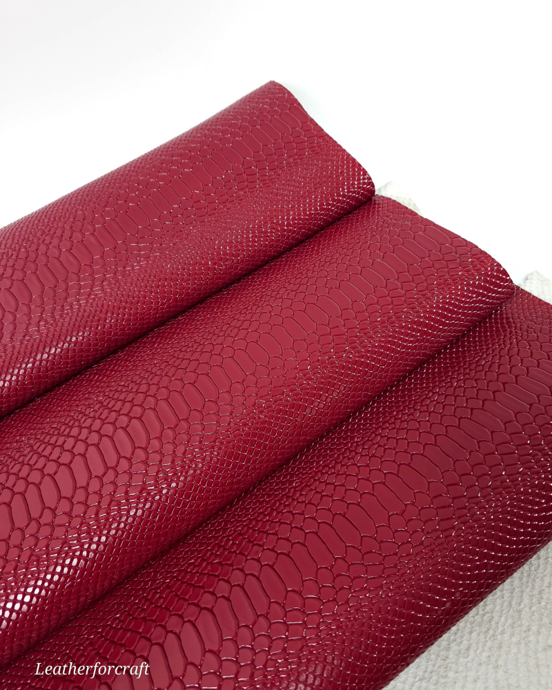 Rio Red Anaconda Patent Embossed Amazing Relief Snake 0Z 1988 Leather
