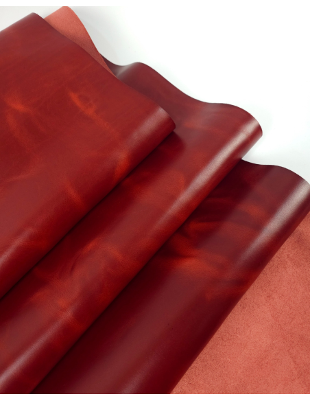 Red Clay Napoli Full Grain Pull Up Round Sturdy Leather