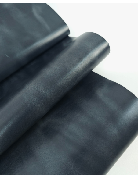 Dark Slate Napoli Full Grain Pull Up Round Sturdy Leather