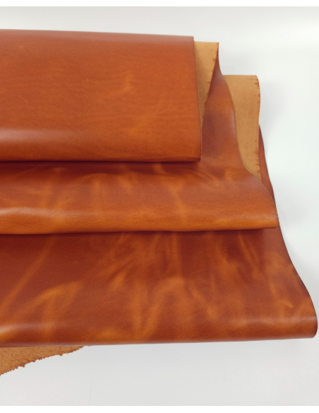 Honey Ginger Napoli Full Grain Pull Up Round Sturdy Leather