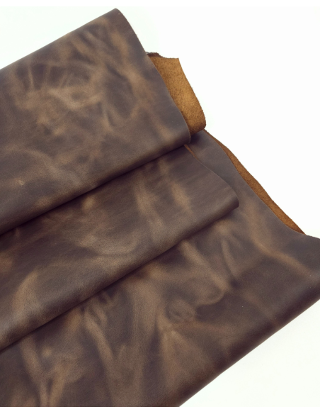 Pinecone Arizona Vintage Pull Up Rustic Leather