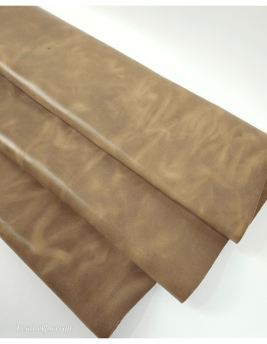 Cornstalk Ciclone Hot Pull Up Semi Shine Leather
