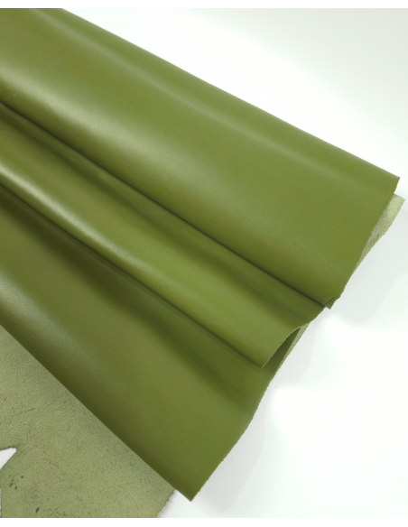 Avocado Havanna Sporty Classy Smooth Nappa Uniform Grain Leather