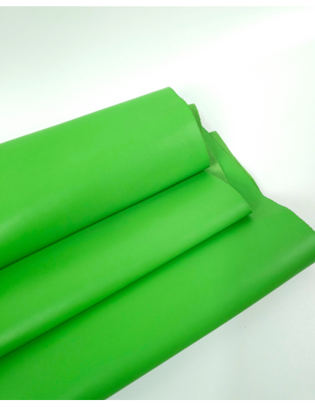 Classic Green Havanna Sporty Classy Smooth Nappa Uniform Grain Leather