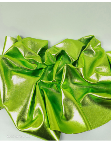 Green 9018 Laminado Metallic Luxurious Calf Soft Leather