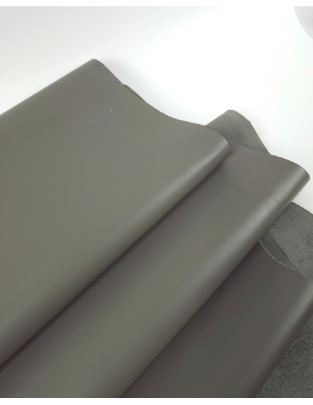 Castor Gray Premium Medium Soft Pure Lining Leather