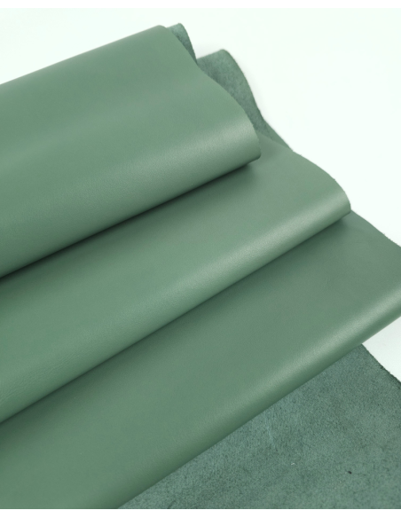 Frosty Green Havanna Sporty Classy Smooth Nappa Uniform Grain Leather