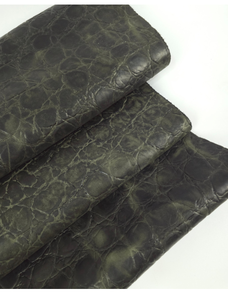 Grape Leaf Vintage Crocodile Alligator Embossed Texture Leather (P34)