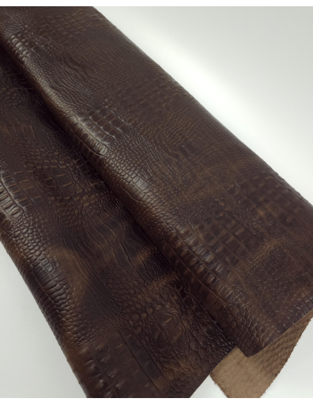 Downtown Brown Vintage Pull Up Crocodile Alligator Leather Embossed Texture Amazing Relief OZ 2018 V2