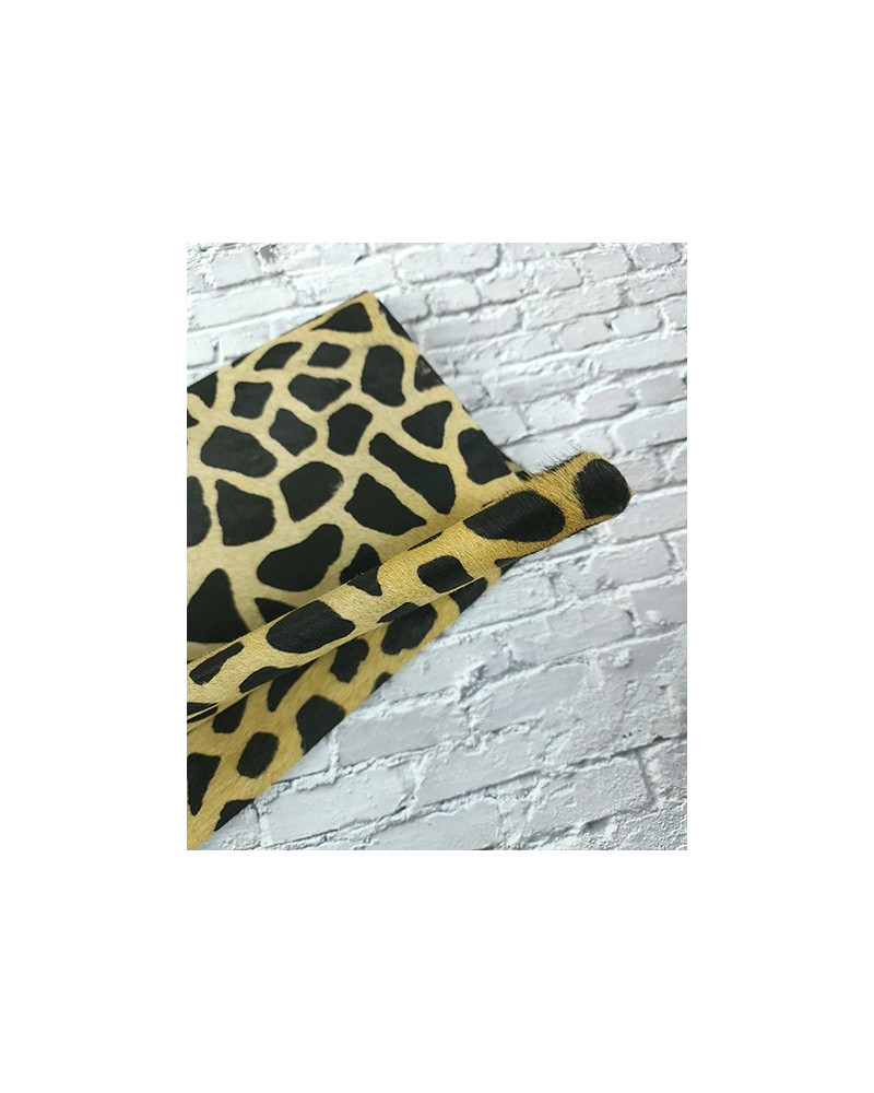 Giraffe Hair on Hide Leather (Animal Print)